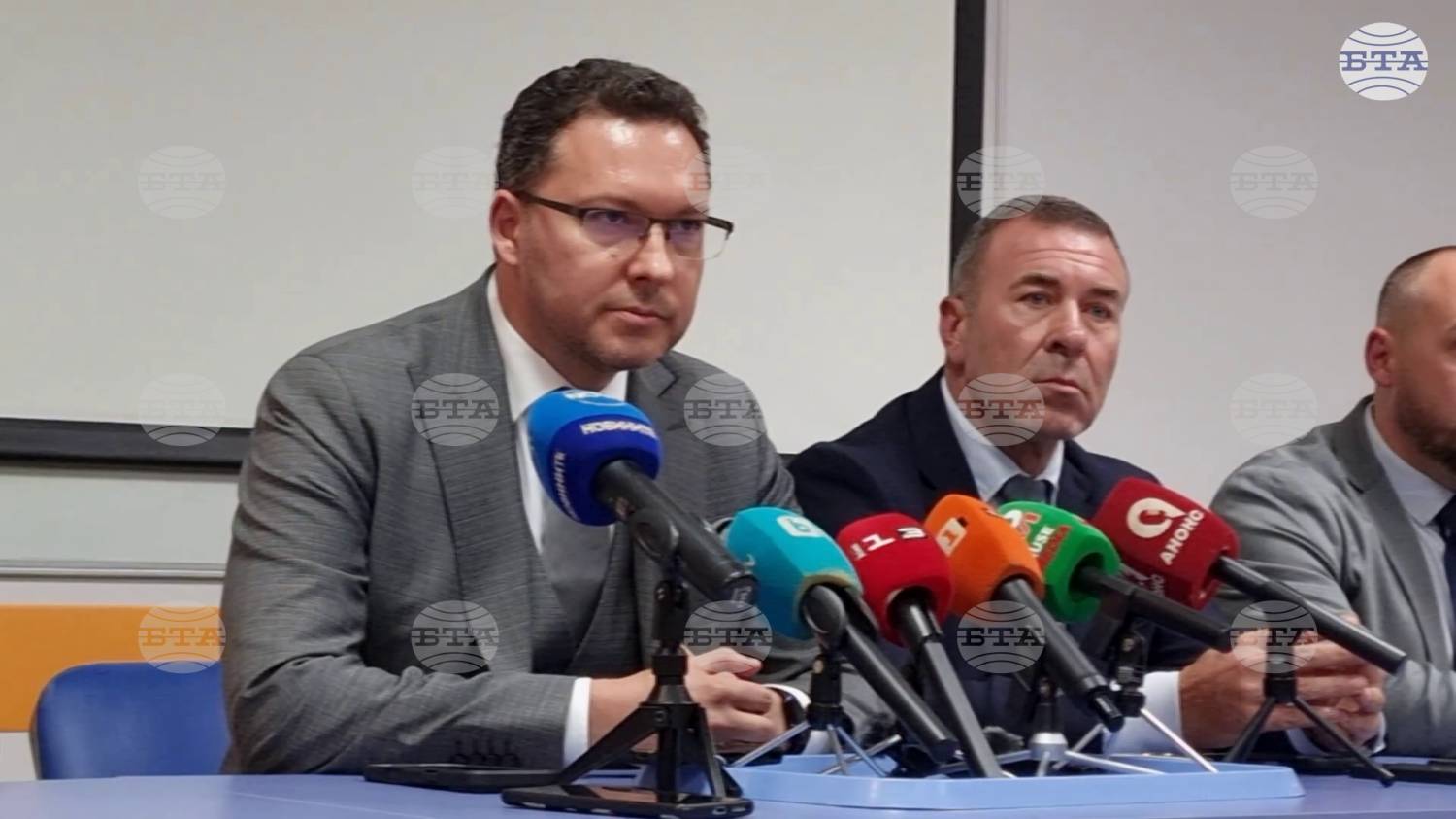 Министър Митов: Нападението над директора на полицията е заплаха за държавата