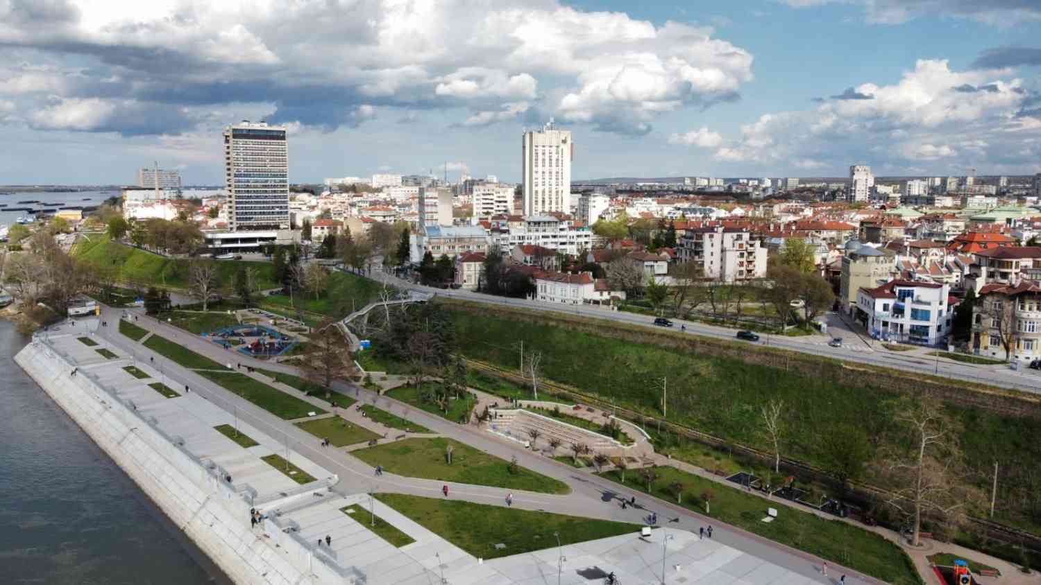 Леко понижение в цените на имотите в Русе