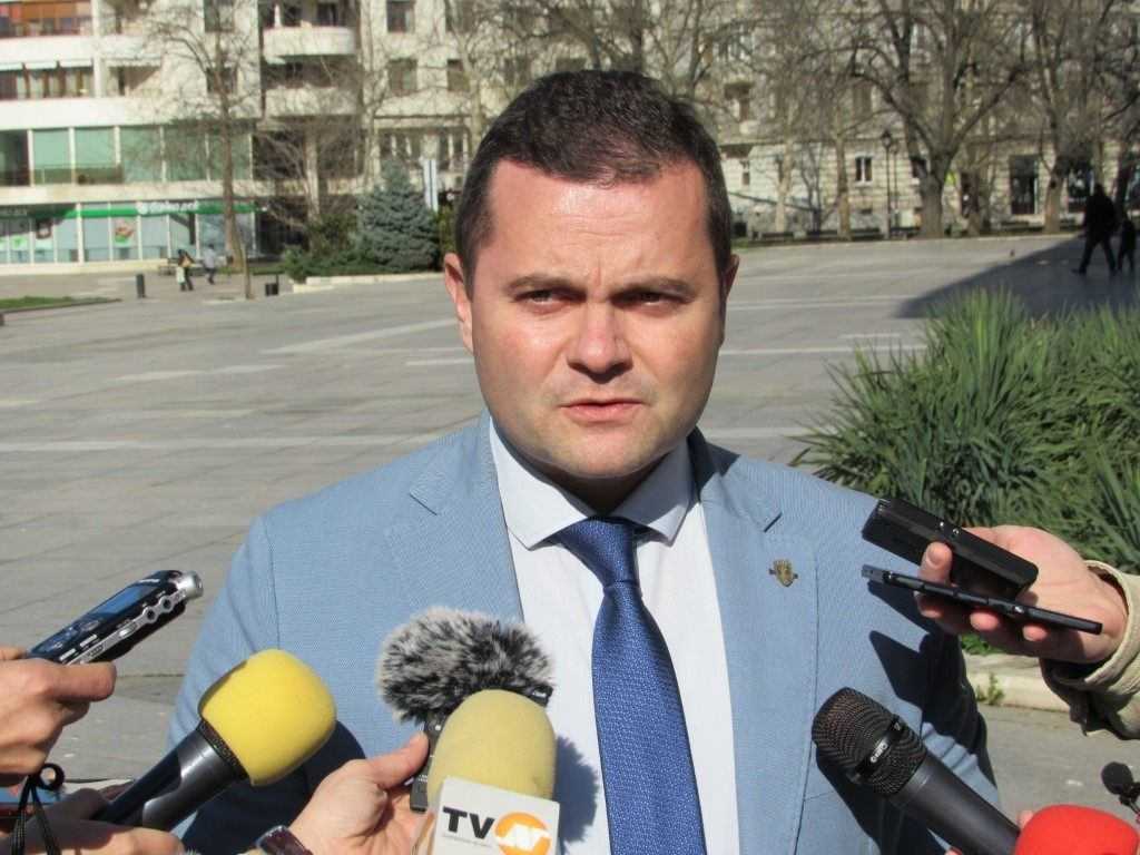 Кметът на Русе осъди нападението над директора на полицията