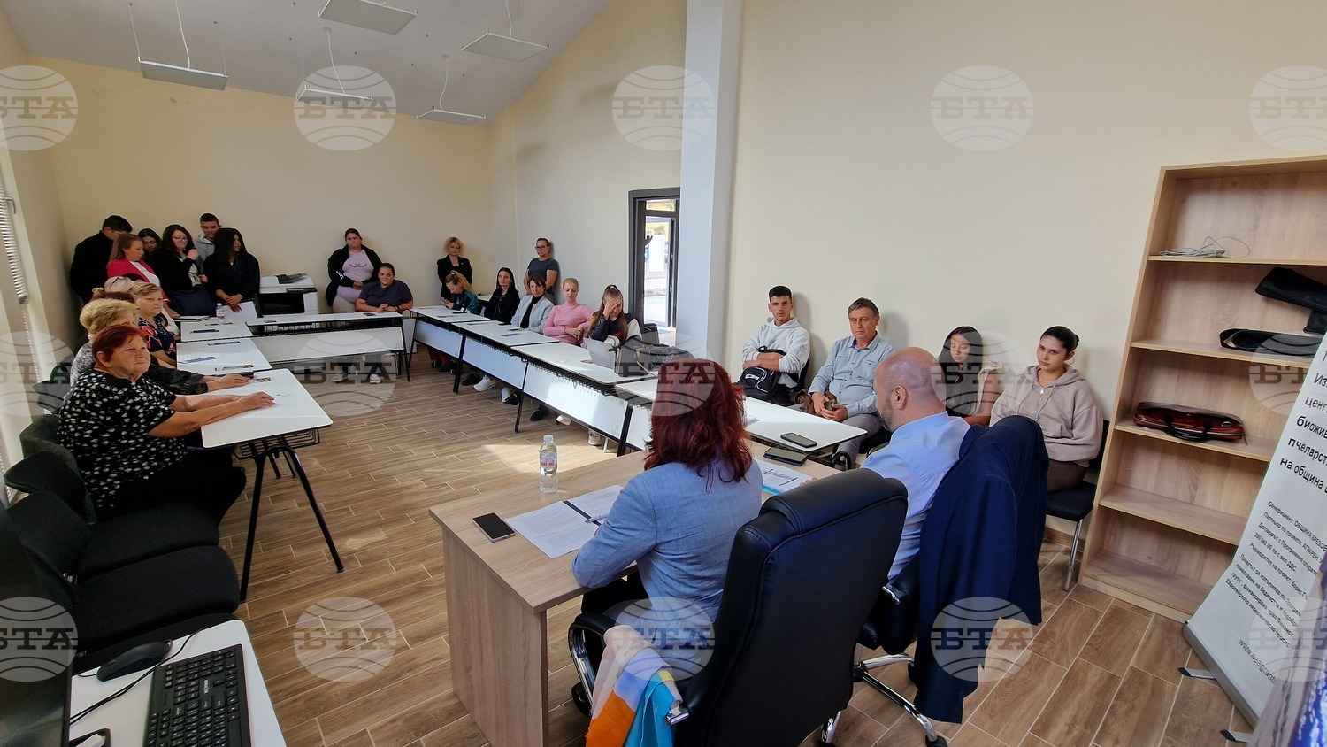 Информационни срещи за еврото се проведоха в шест населени места