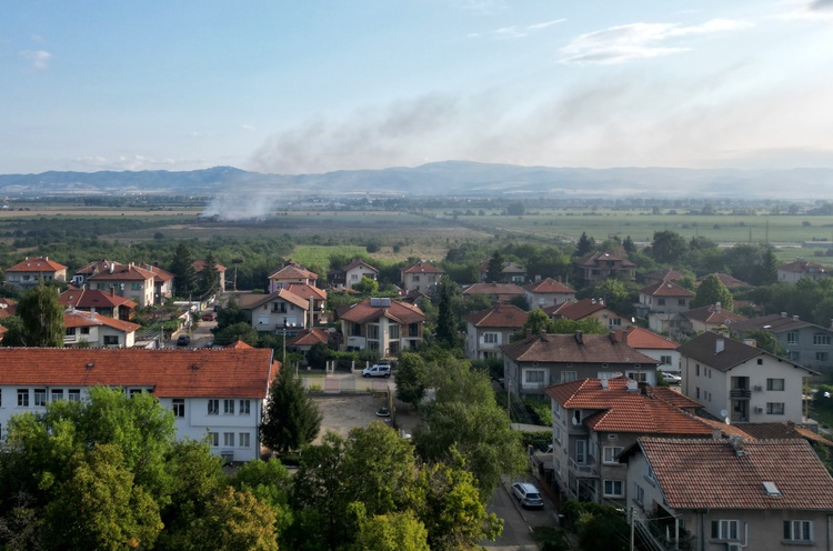 Областната управа на София област полага всички усилия за бързото и своевременно овладяване на критична обстановка, заяви Силвия Арнаутска