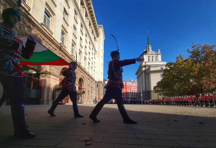 Двама младежи ще влязат в ролята на президент и вицепрезидент в рамките на инициативата „Мениджър за един ден“