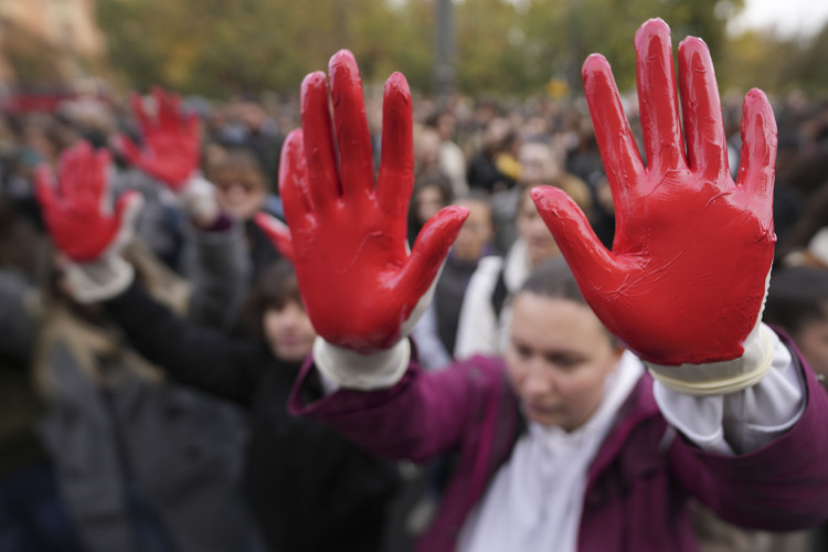 Недоволство срещу властта в Сърбия расте след трагедията в Нови Сад